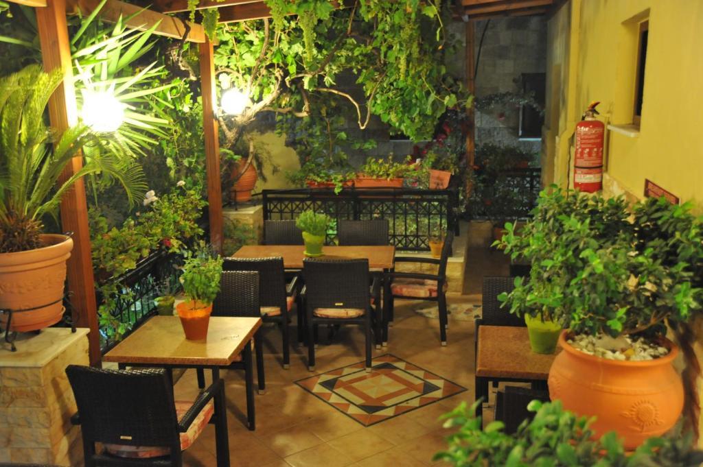 Sofia Pension Rhodes City Exterior foto